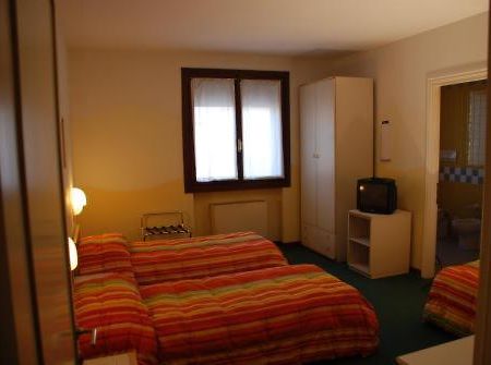 Hotel Marco Polo Caldogno Pokoj fotografie